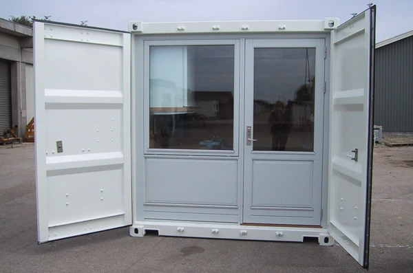 10'-Box-Tür-in-Tür